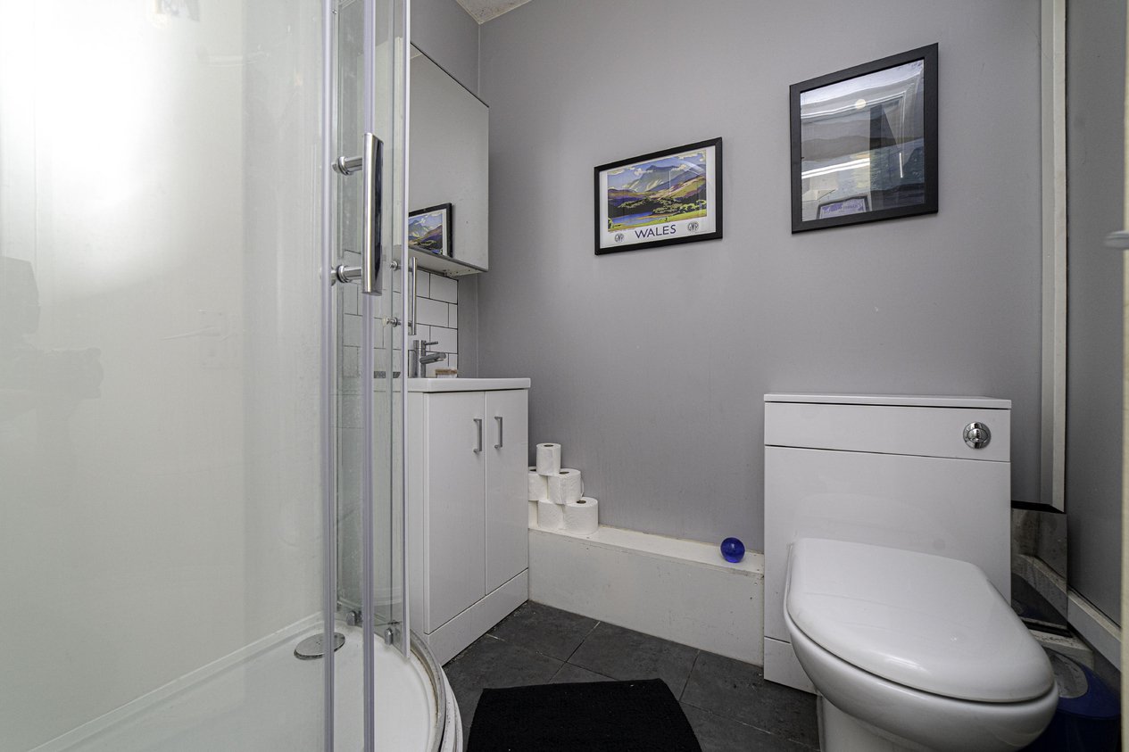 Properties Under Offer in Halstead Close Canterbury