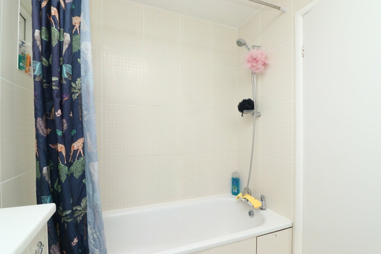 Properties For Sale in Halstead Gardens Margate