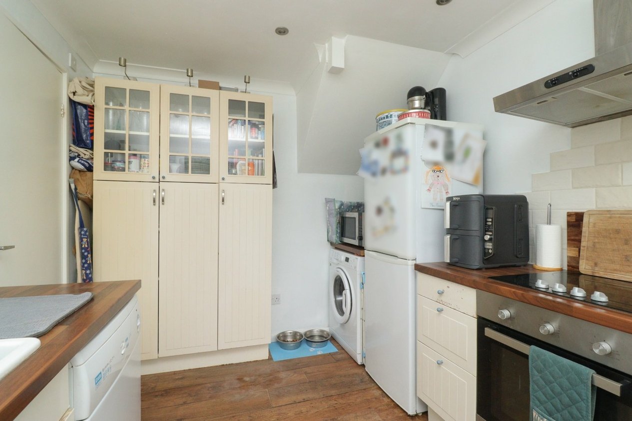 Properties For Sale in Halstead Gardens Margate