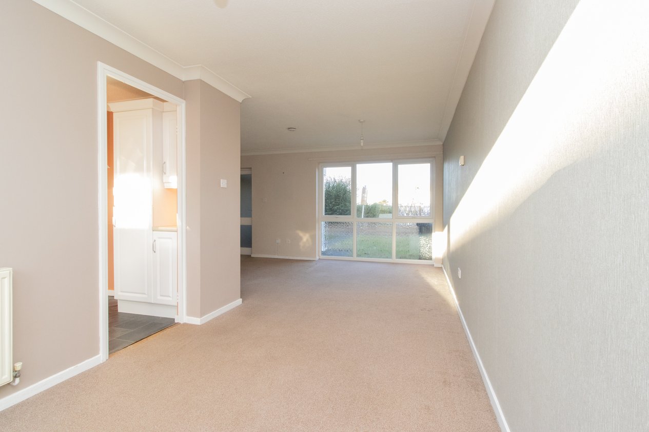 Properties Under Offer in Halstead Gardens Margate