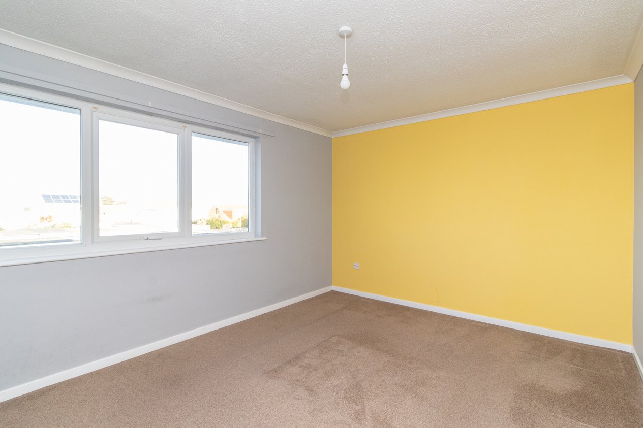 Properties Under Offer in Halstead Gardens Margate