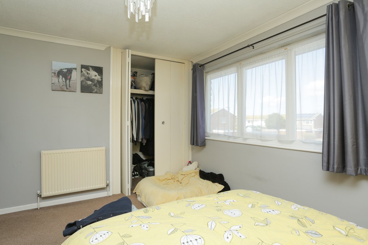 Properties Under Offer in Halstead Gardens Margate