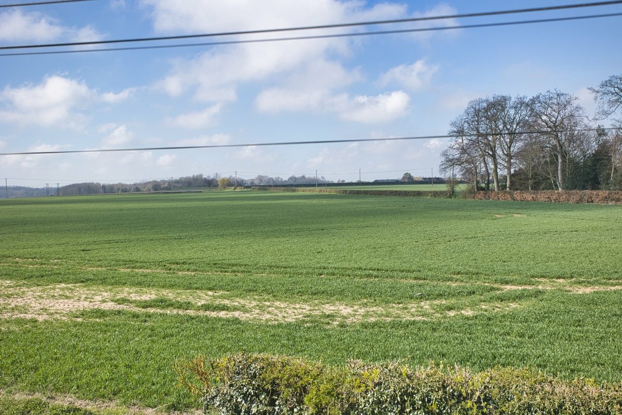 Properties For Sale in Ham Farm Cottages Deal