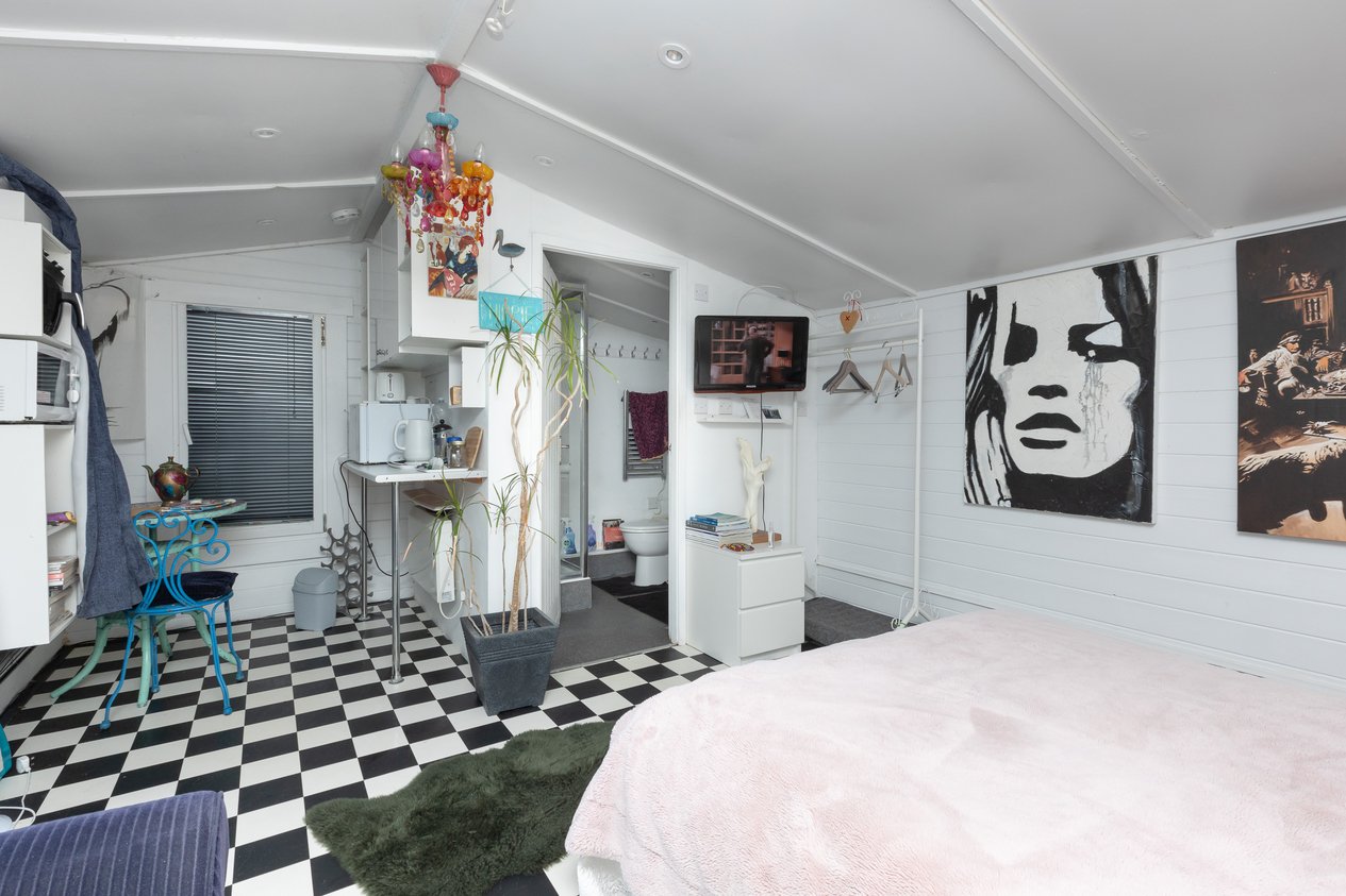 Properties For Sale in Ham Shades Lane Whitstable
