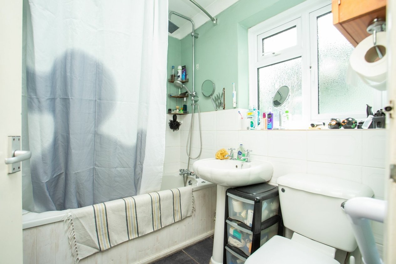 Properties For Sale in Hamilton Road  Whitstable