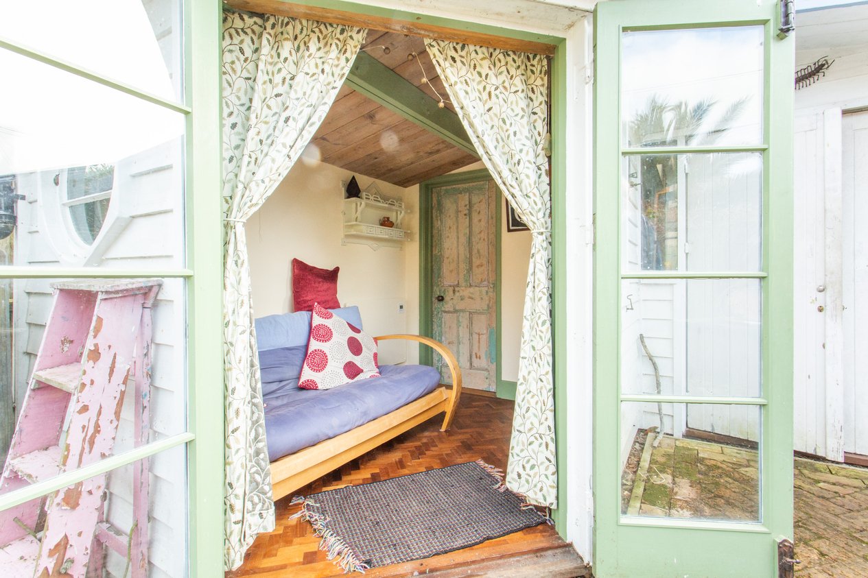 Properties For Sale in Hamilton Road Whitstable