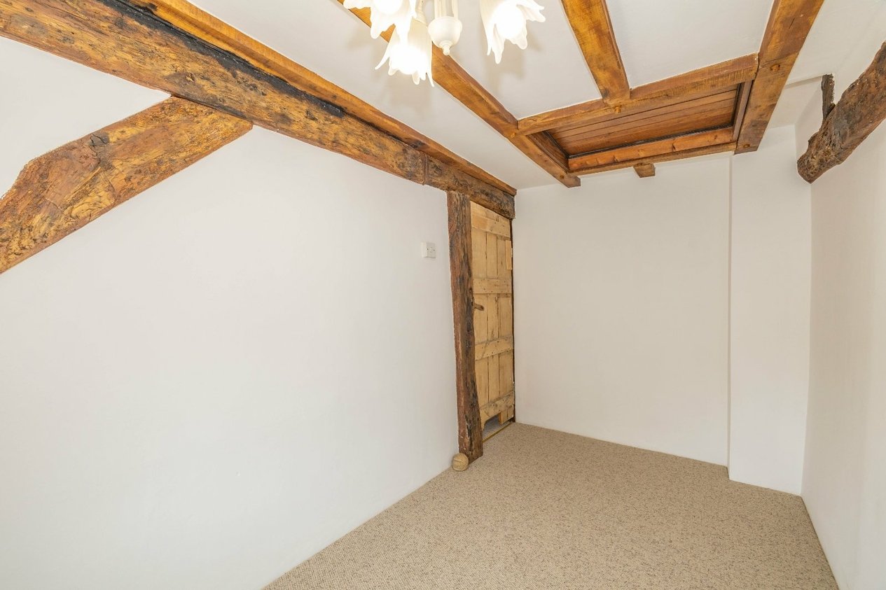 Properties For Sale in Hampden Lane Ashford