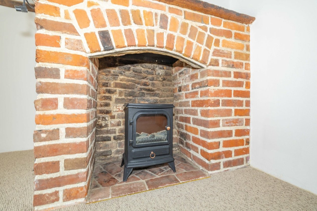 Properties For Sale in Hampden Lane Ashford