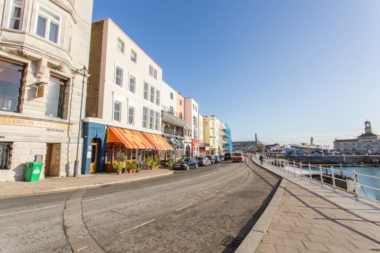 Properties Sold Subject To Contract in Harbour Parade 