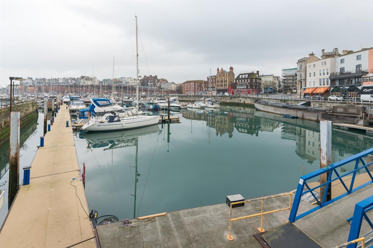 Properties To Let in Harbour Parade  Ramsgate