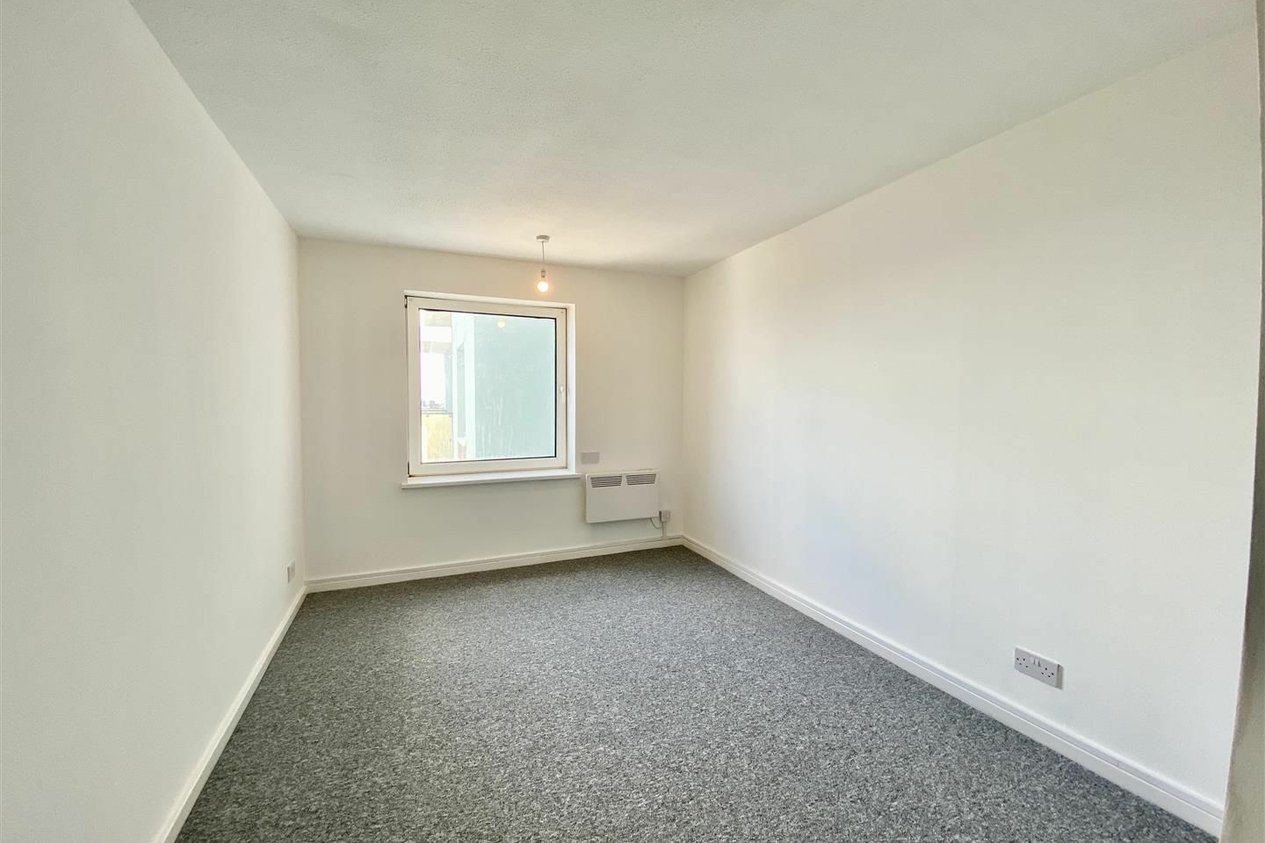Properties For Sale in Harbour Towers 