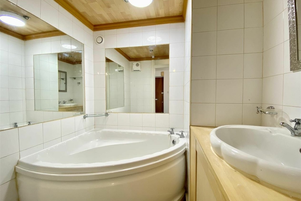 Properties For Sale in Harbour Towers 