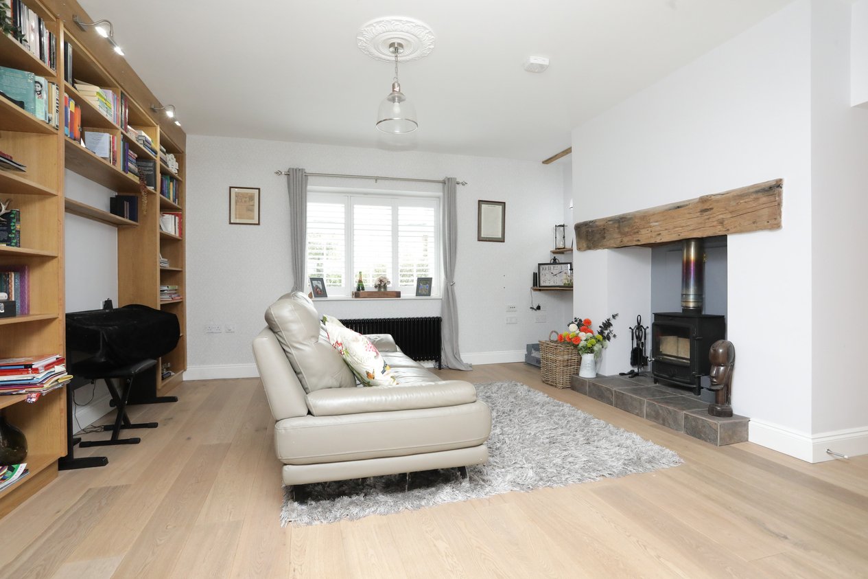 Properties Sold in Hardres Court Road Lower Hardres