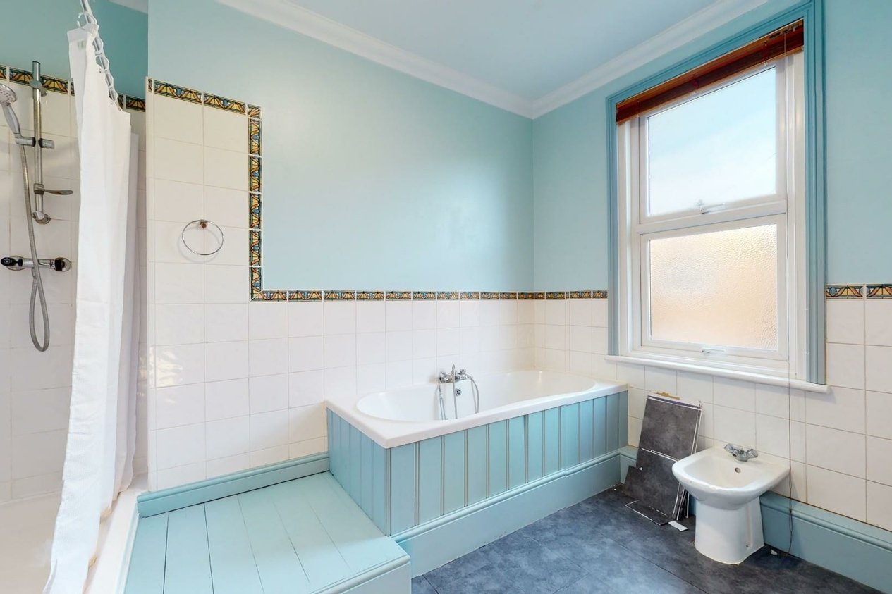 Properties For Sale in Hardres Street Ramsgate