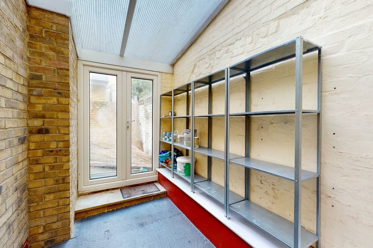 Properties For Sale in Hardres Street Ramsgate