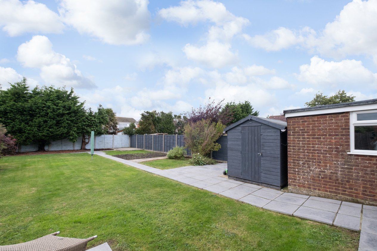 Properties For Sale in Hardy Road New Romney