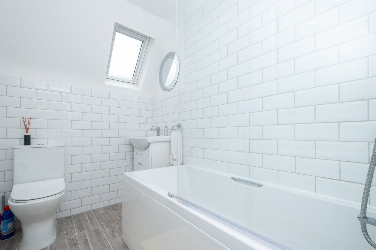 Properties For Sale in Hardy Road New Romney