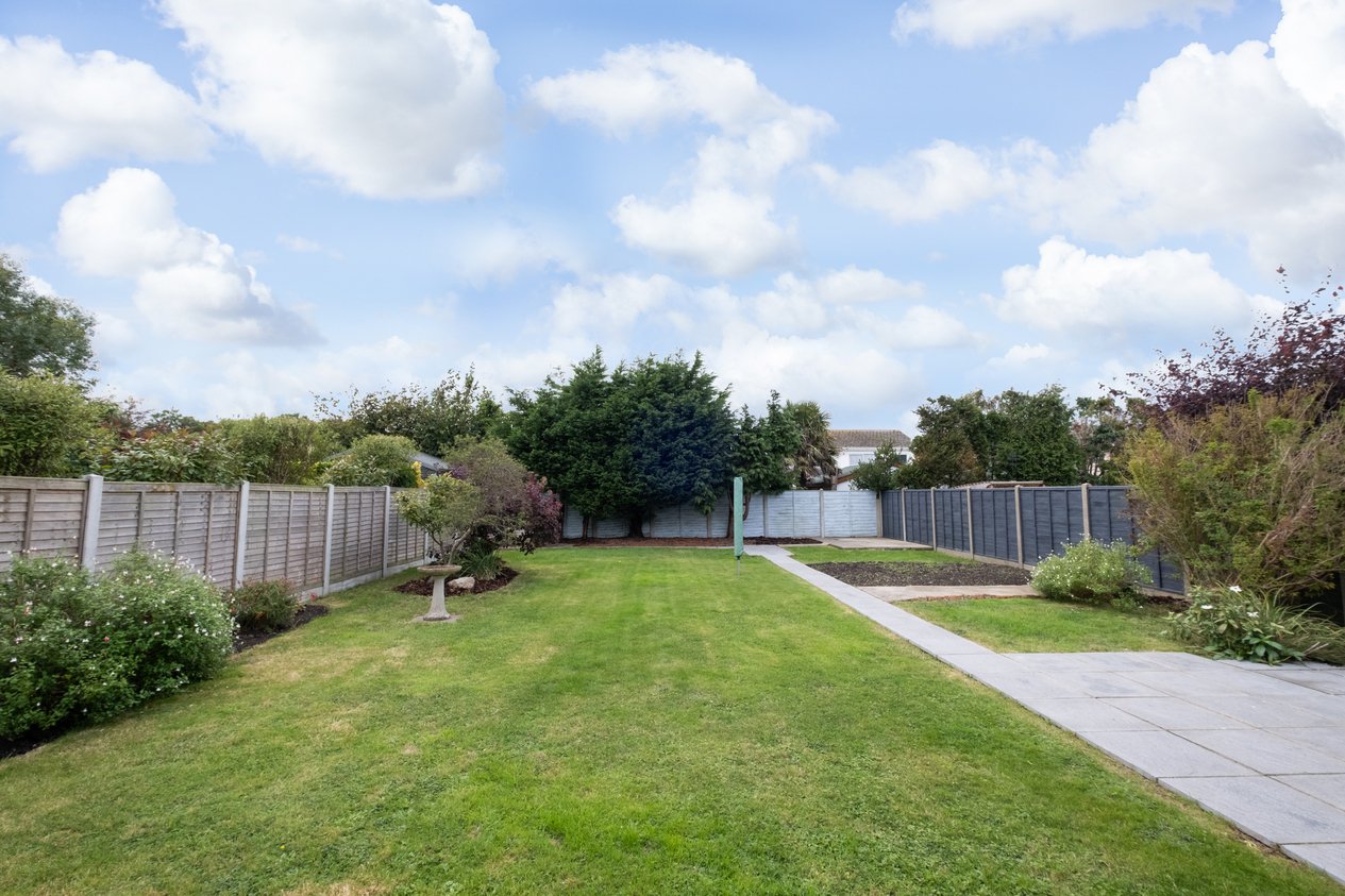 Properties For Sale in Hardy Road New Romney