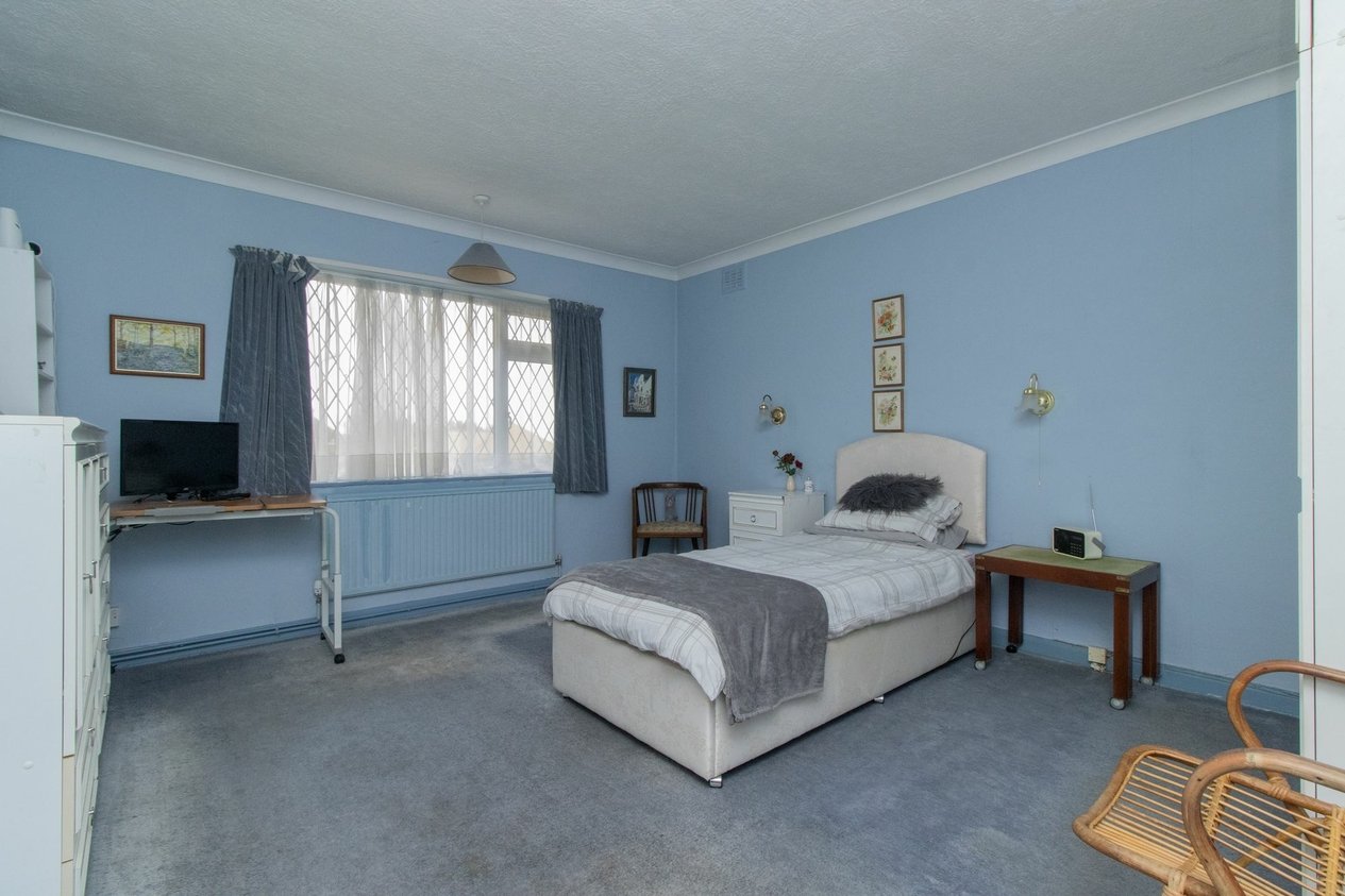 Properties For Sale in Harmsworth Gardens  Broadstairs