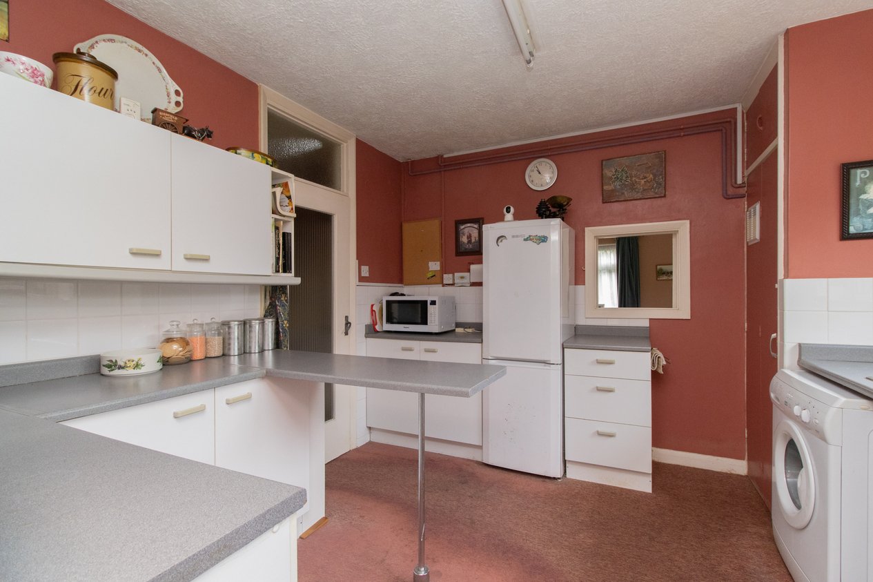 Properties Under Offer in Harmsworth Gardens Broadstairs