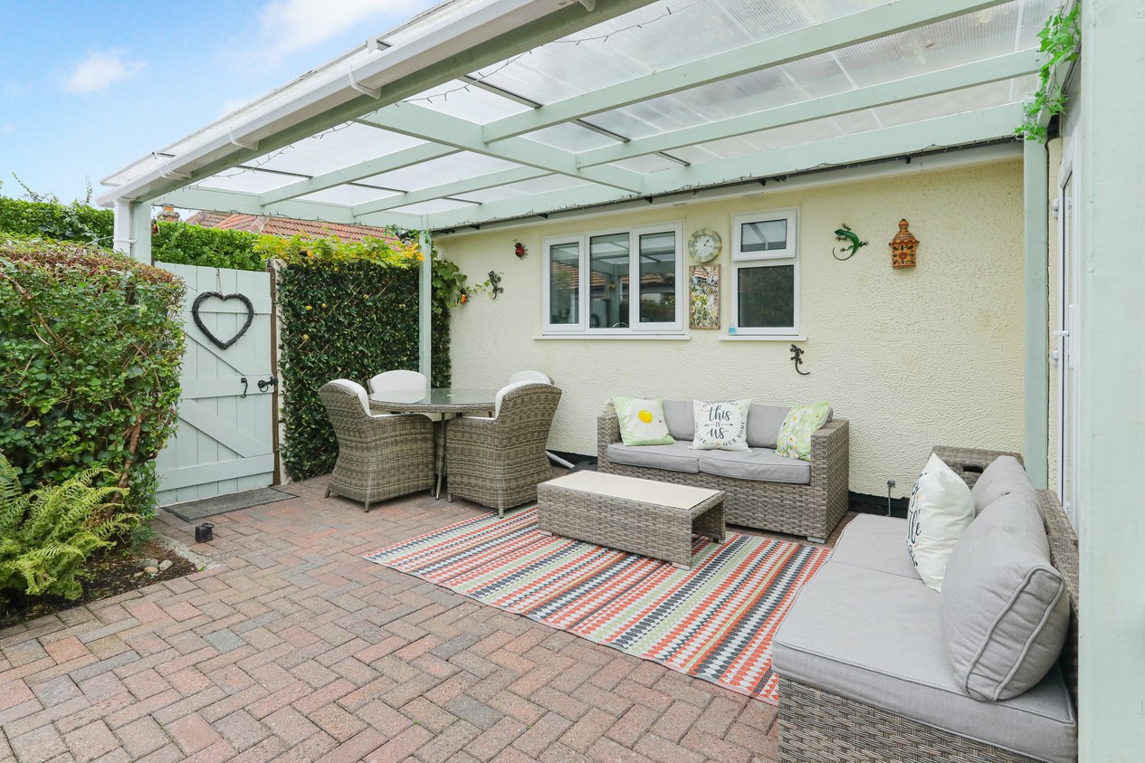Properties Under Offer in Harold Road Birchington