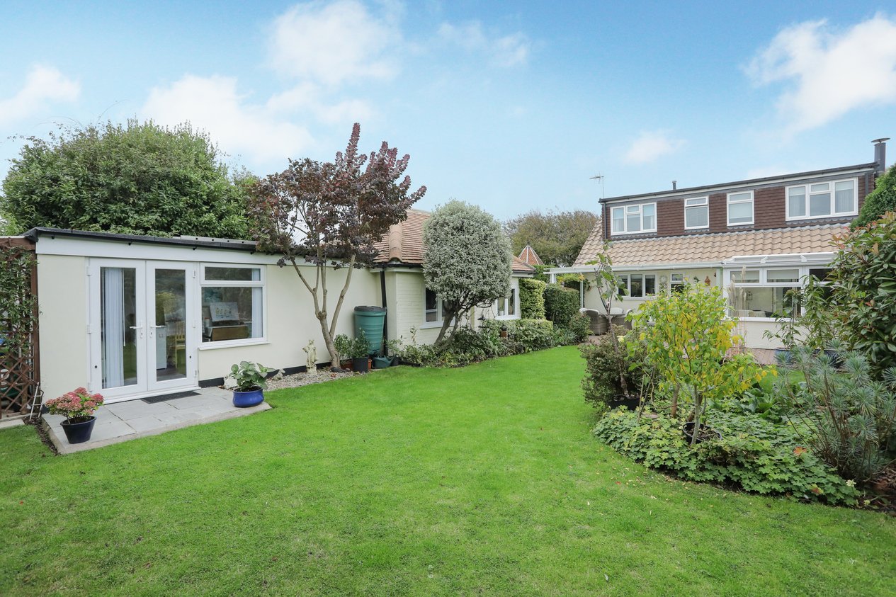 Properties Under Offer in Harold Road Birchington