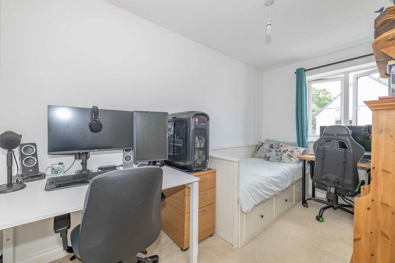 Properties Under Offer in Harry Saunders Lane Ashford