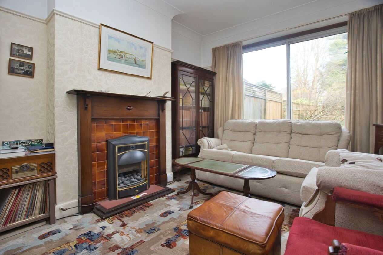 Properties Sold Subject To Contract in Hasborough Road  Folkestone