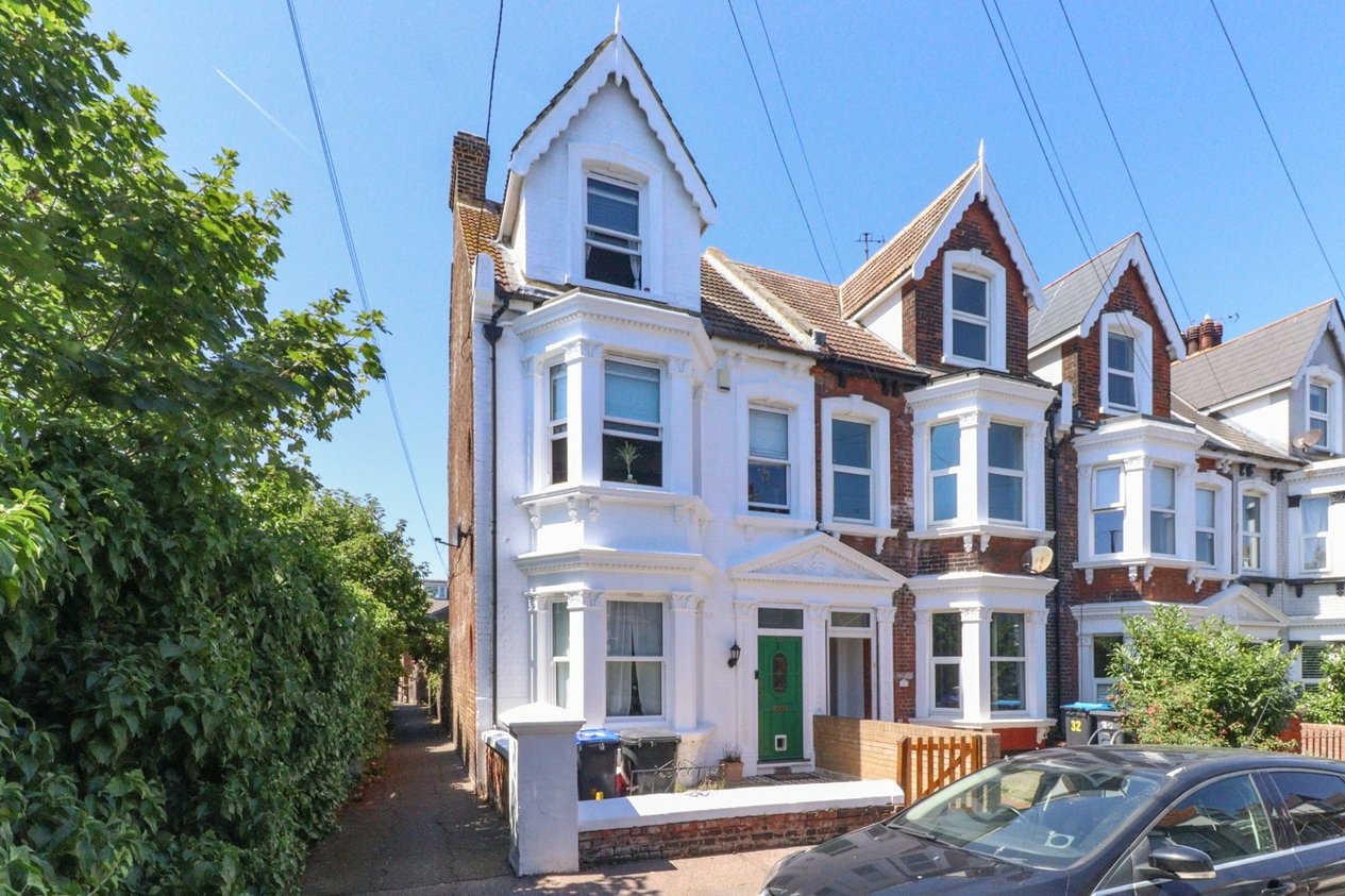 Properties For Sale in Hatfeild Road Margate