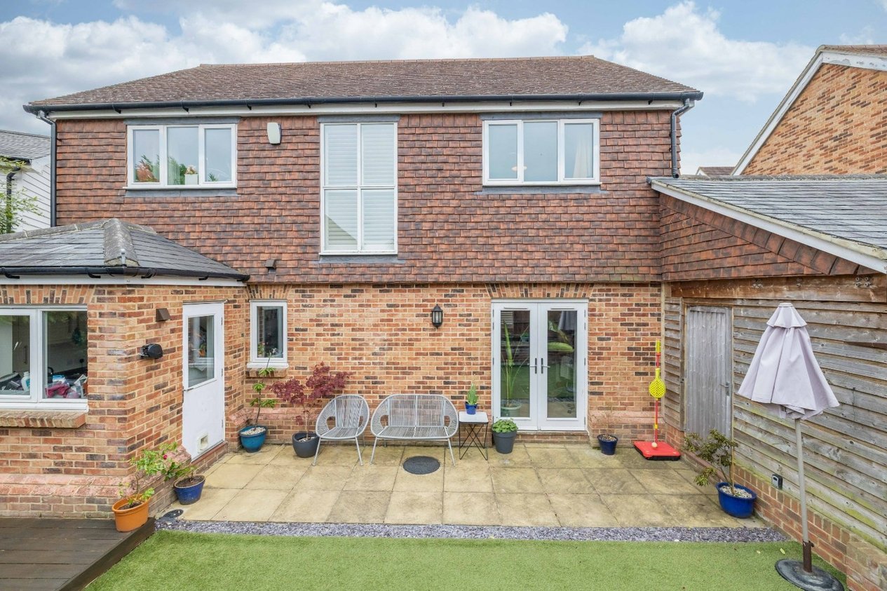 Properties For Sale in Havillands Place Ashford