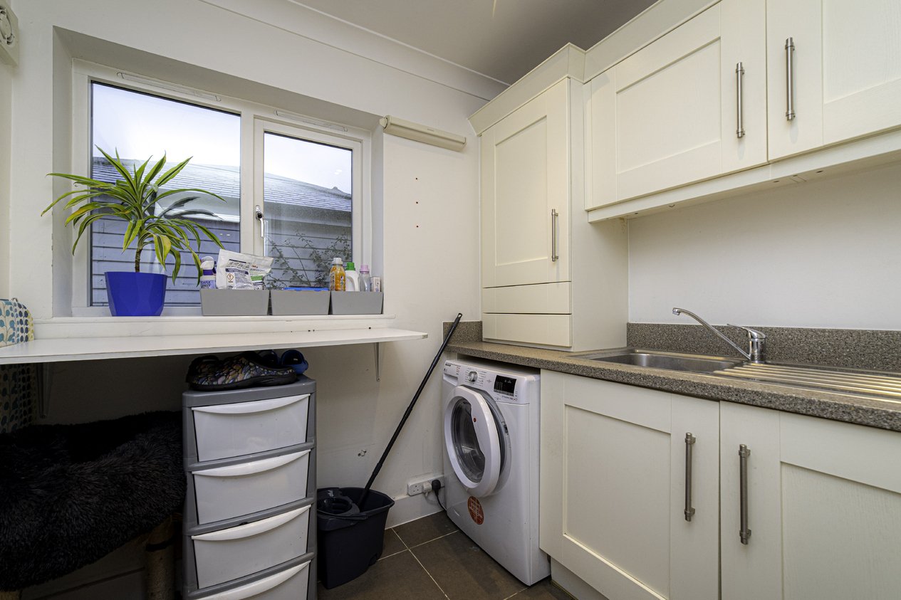 Properties For Sale in Havillands Place Ashford