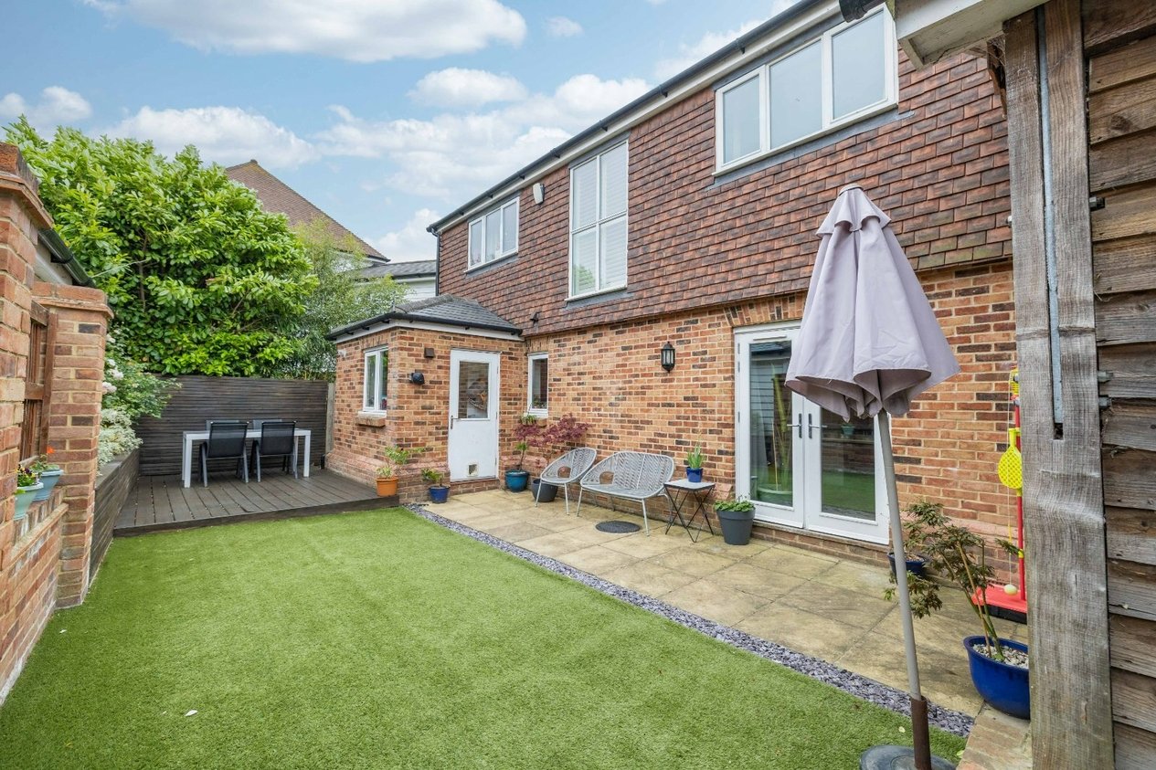 Properties For Sale in Havillands Place Ashford
