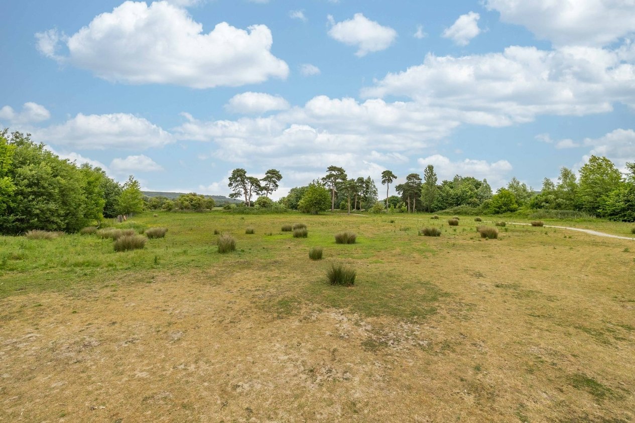 Properties For Sale in Havillands Place Ashford