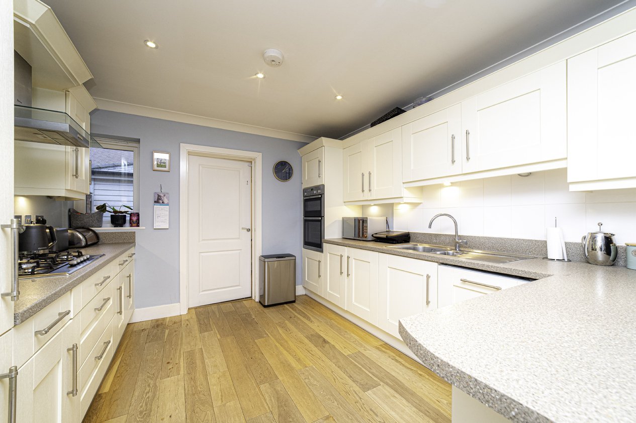 Properties For Sale in Havillands Place Ashford