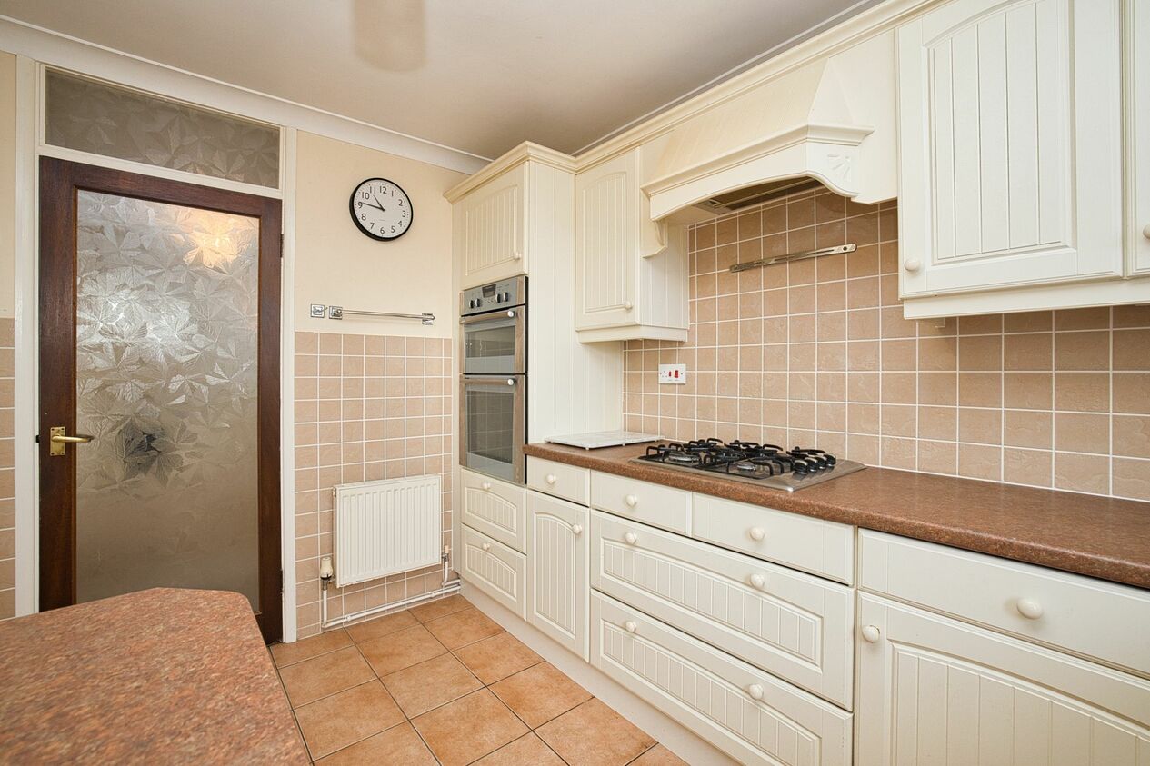 Properties For Sale in Hawkhurst Way  Broadstairs