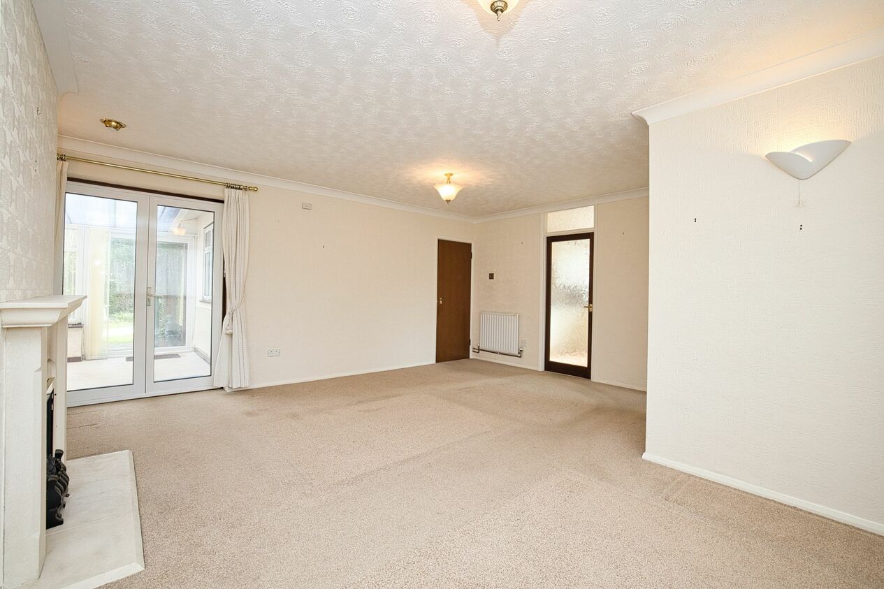 Properties For Sale in Hawkhurst Way  Broadstairs