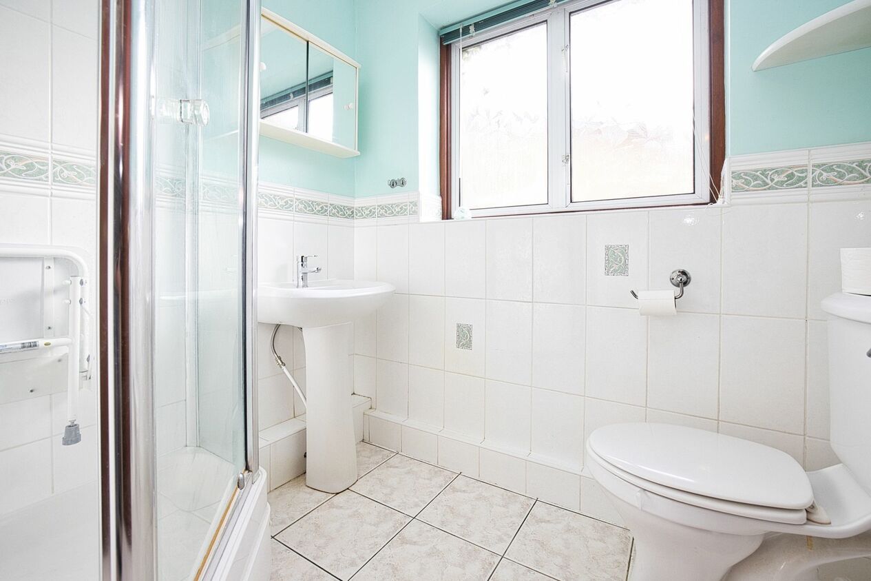 Properties For Sale in Hawkhurst Way  Broadstairs