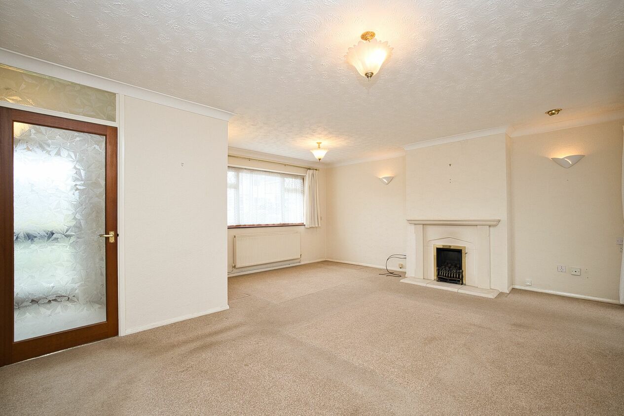 Properties For Sale in Hawkhurst Way  Broadstairs
