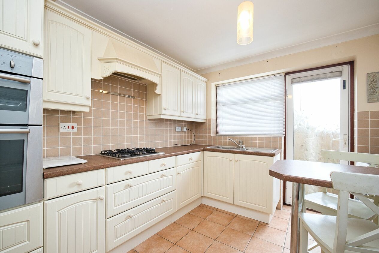 Properties For Sale in Hawkhurst Way  Broadstairs