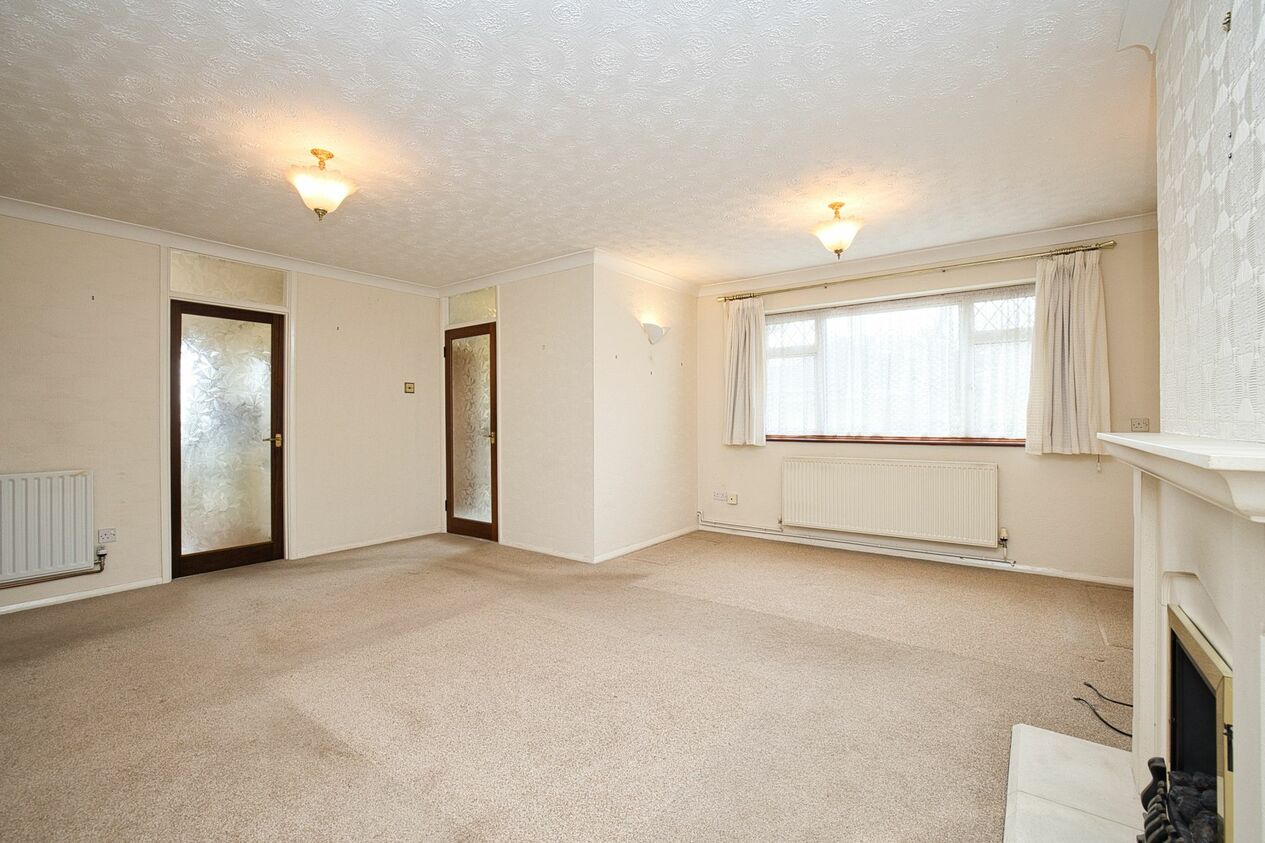 Properties For Sale in Hawkhurst Way  Broadstairs