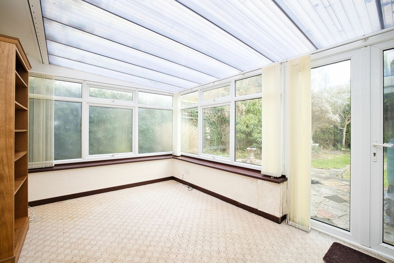 Properties For Sale in Hawkhurst Way  Broadstairs