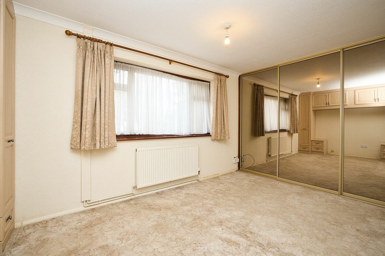 Properties For Sale in Hawkhurst Way  Broadstairs