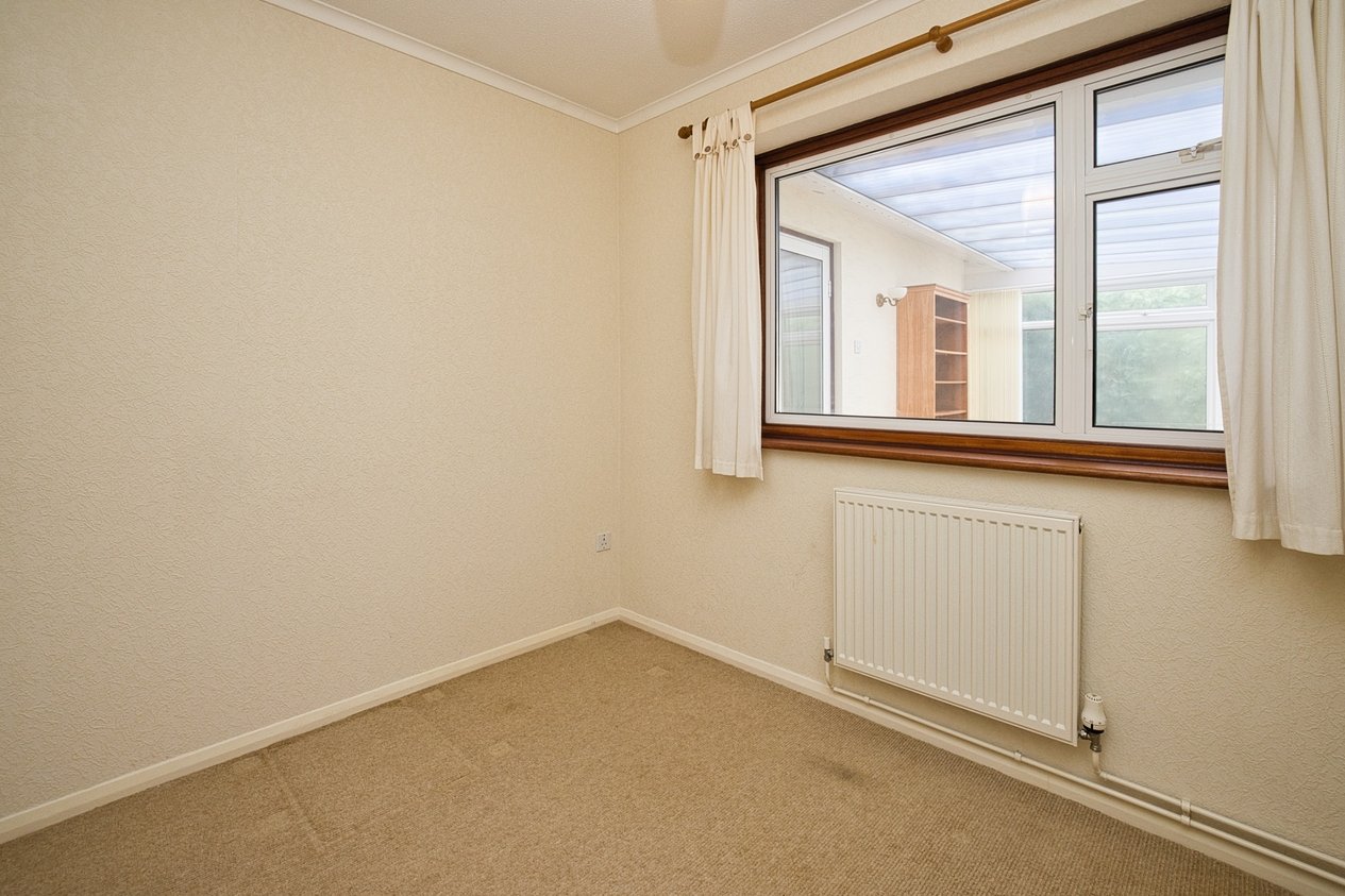 Properties Under Offer in Hawkhurst Way Broadstairs