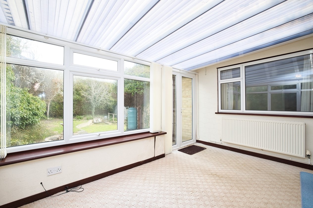 Properties Under Offer in Hawkhurst Way Broadstairs