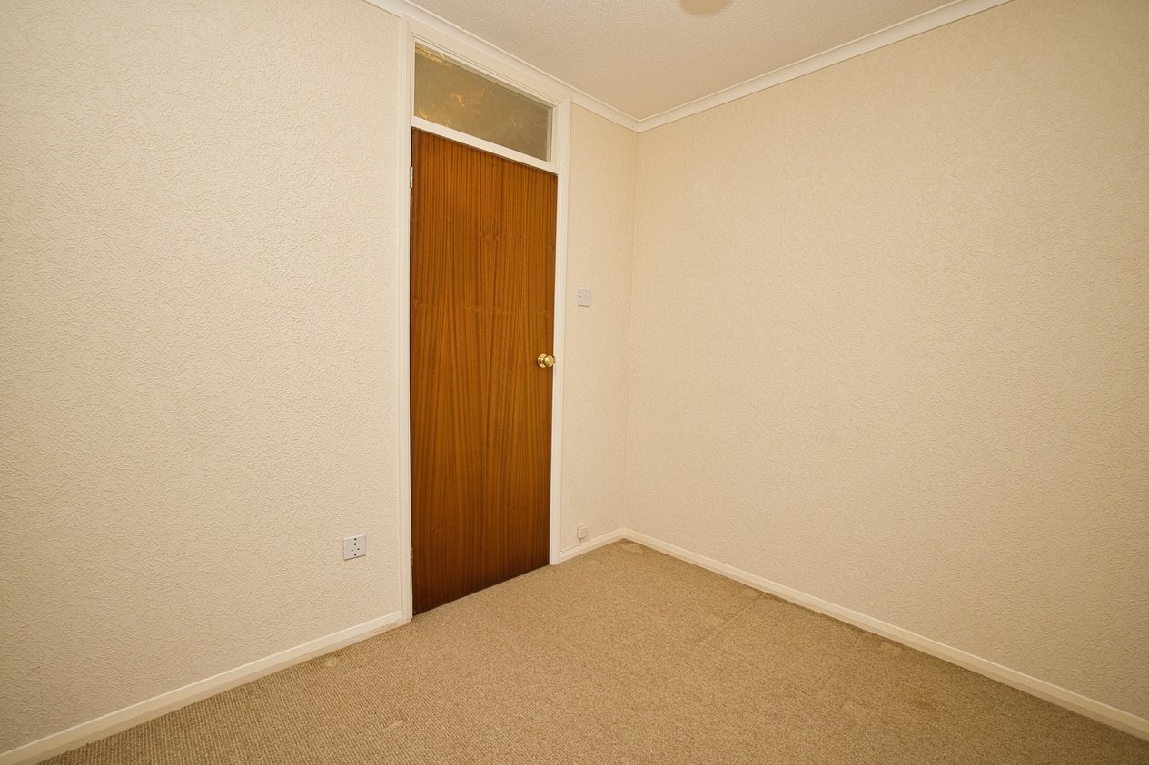 Properties Under Offer in Hawkhurst Way Broadstairs