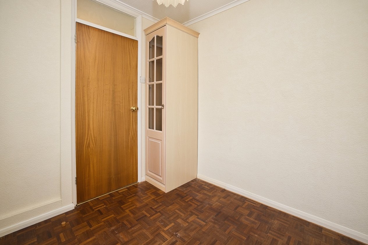 Properties Under Offer in Hawkhurst Way Broadstairs