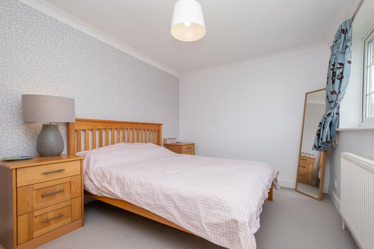 Properties Under Offer in Hawksdown Walmer Deal