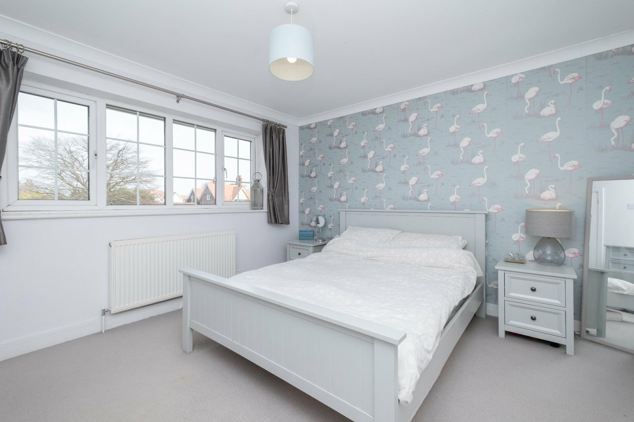 Properties Under Offer in Hawksdown Walmer Deal