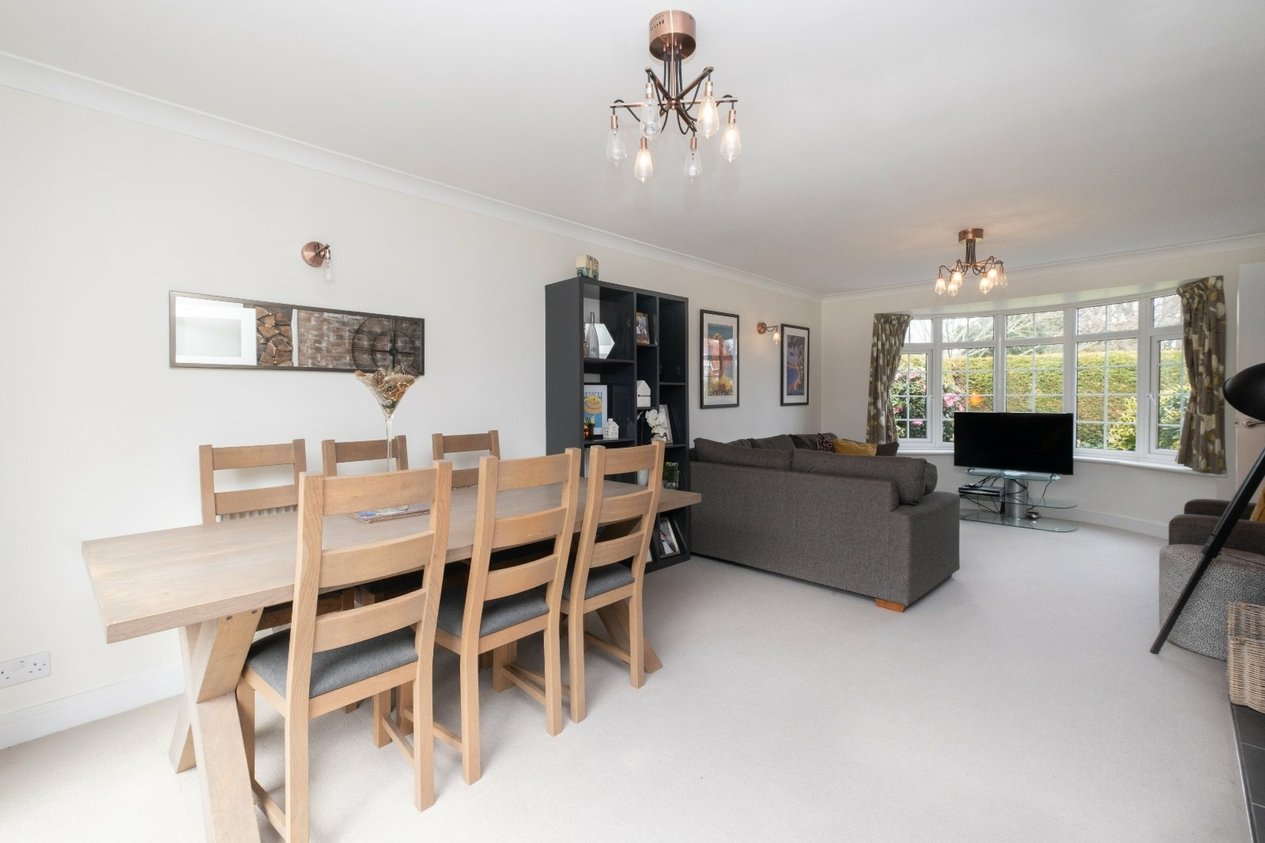 Properties Under Offer in Hawksdown Walmer Deal
