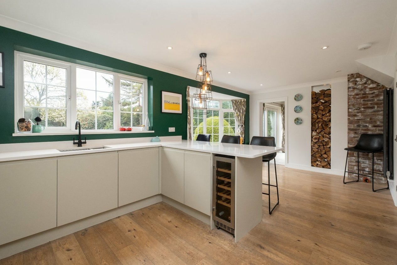 Properties Under Offer in Hawksdown Walmer Deal